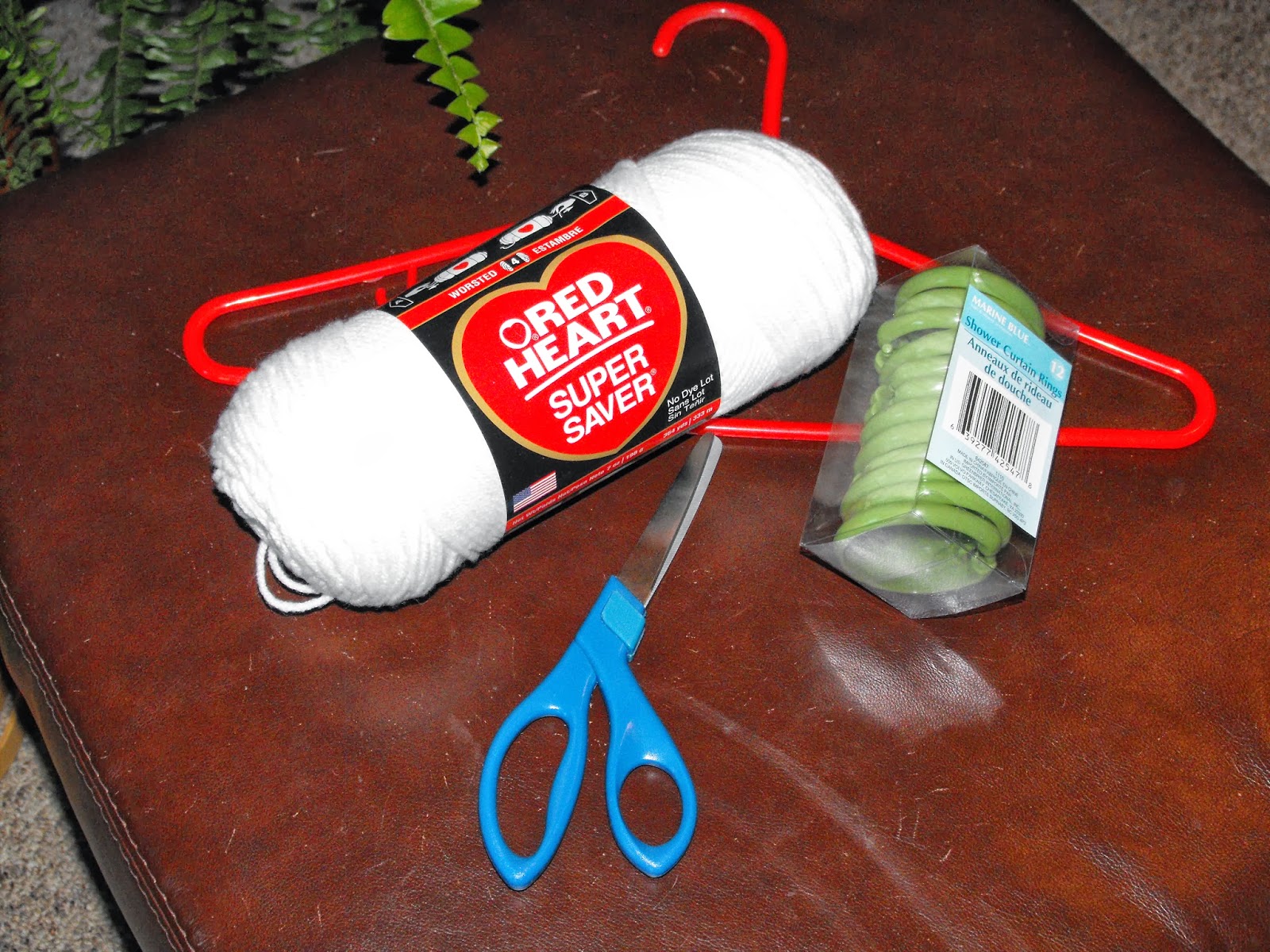 Smile for no reason DIY scarf holder