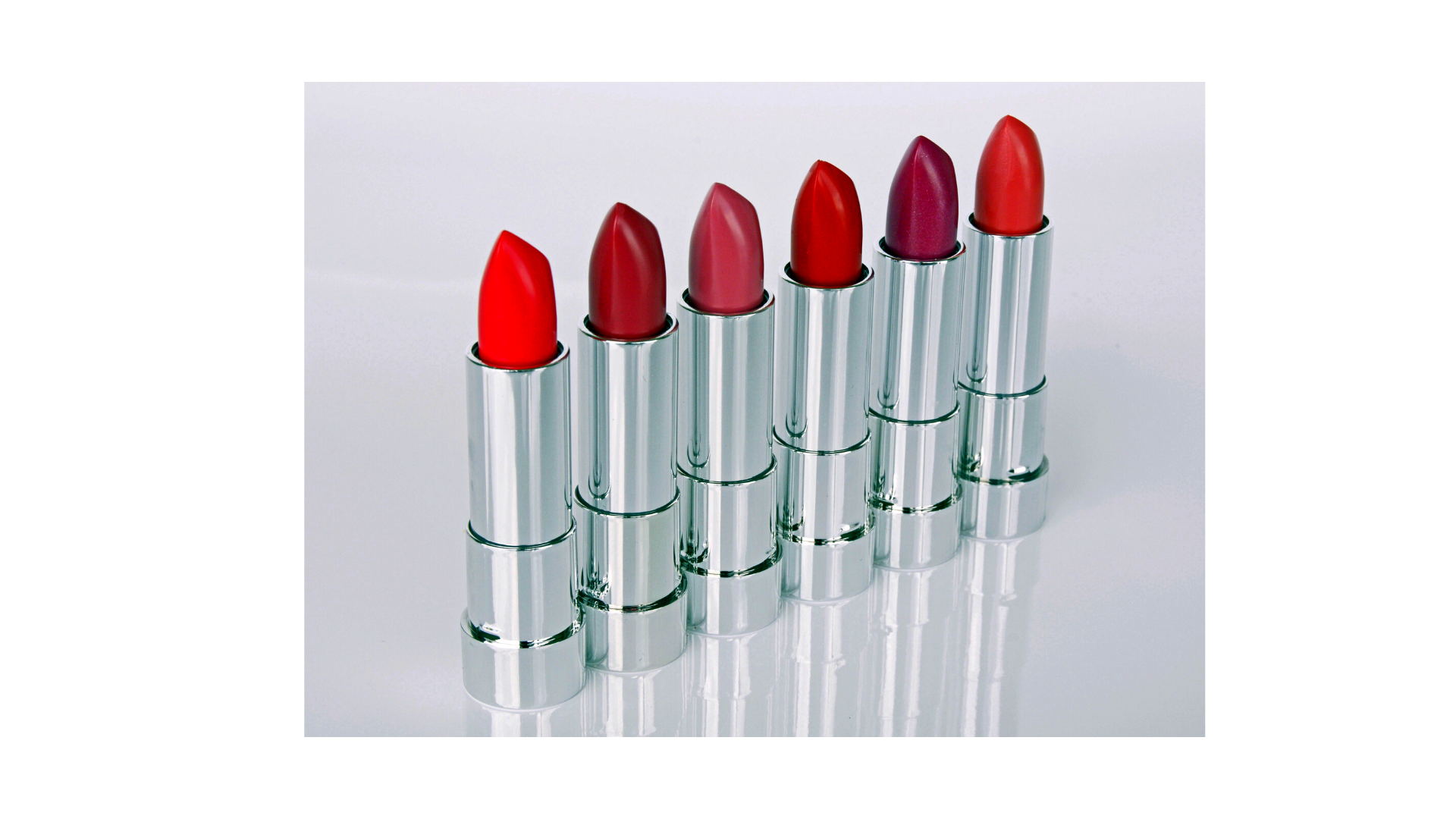 8 STUNNING NATURAL INGREDIENTS LIPSTICK IS MADE UP OF