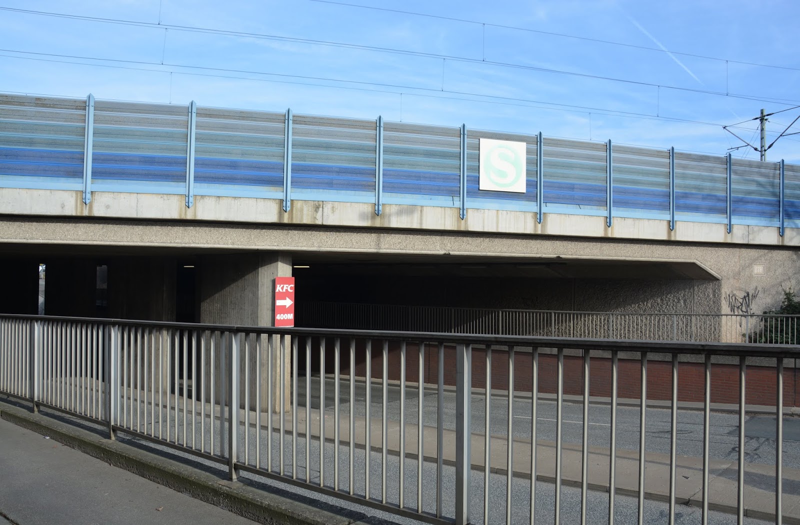 Nürnberginfo Die SBahnStation Dutzendteich