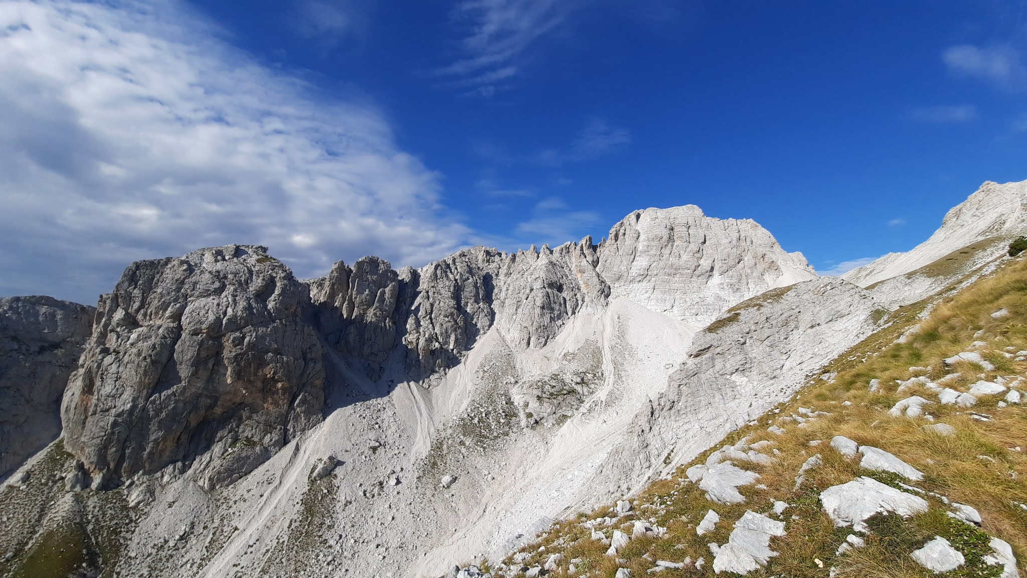 Queen of the Accursed Mountains: Jezerca 2694m.
