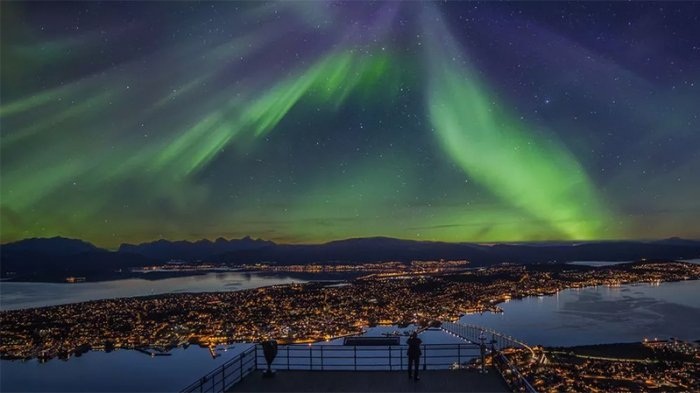 Pengertian Aurora Meliputi Jenis Penyebab Dan Proses Terjadinya - Ilmuipsmyid - Materi Belajar Gratis