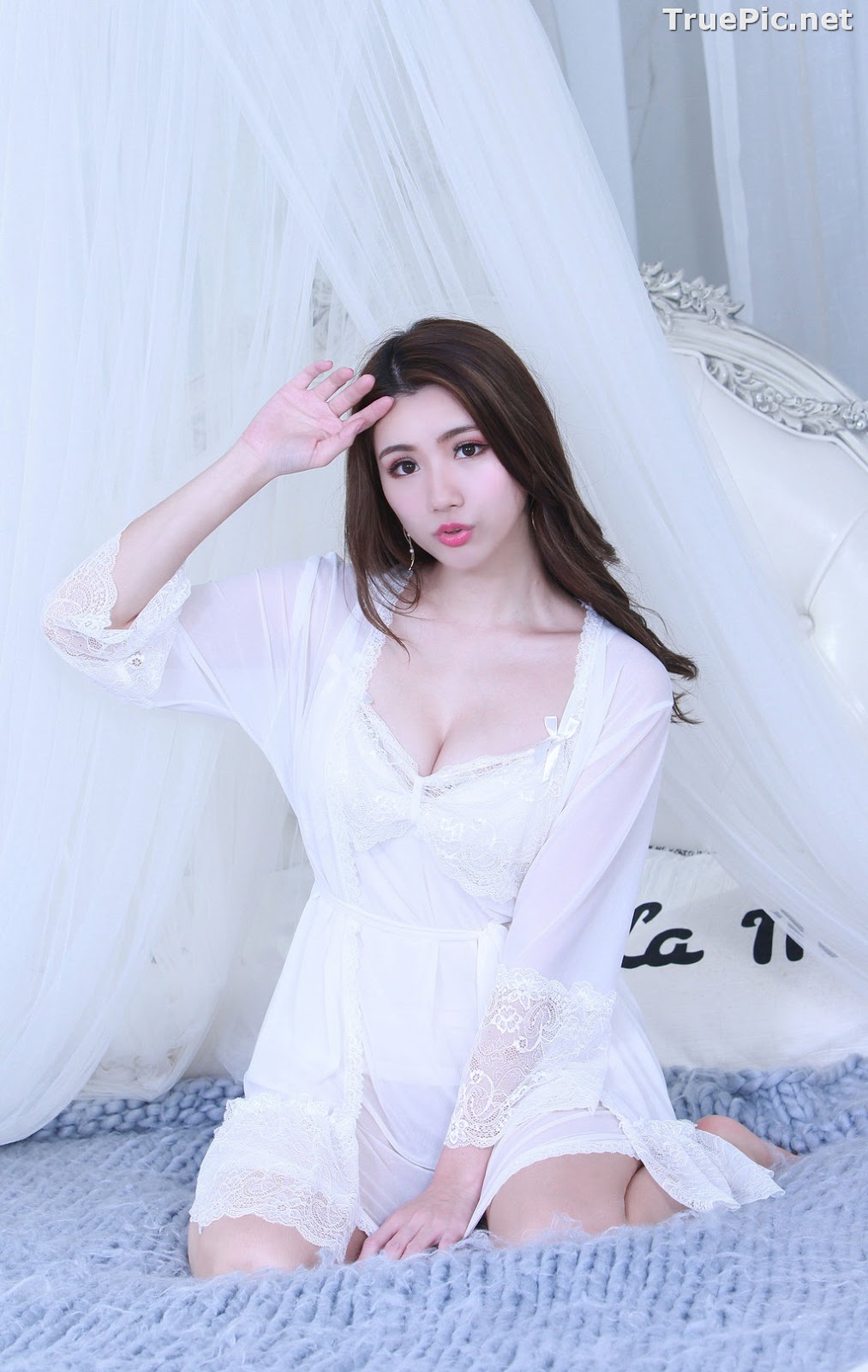 Image Taiwanese Model - 張倫甄 - Lovely and Beautiful White Sleepwear - TruePic.net - Picture-6