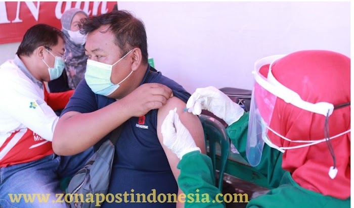 Sadar Akan Pentingnya Vaksinasi, Warga Antusias Datangi Klinik Pratama Polres Situbondo