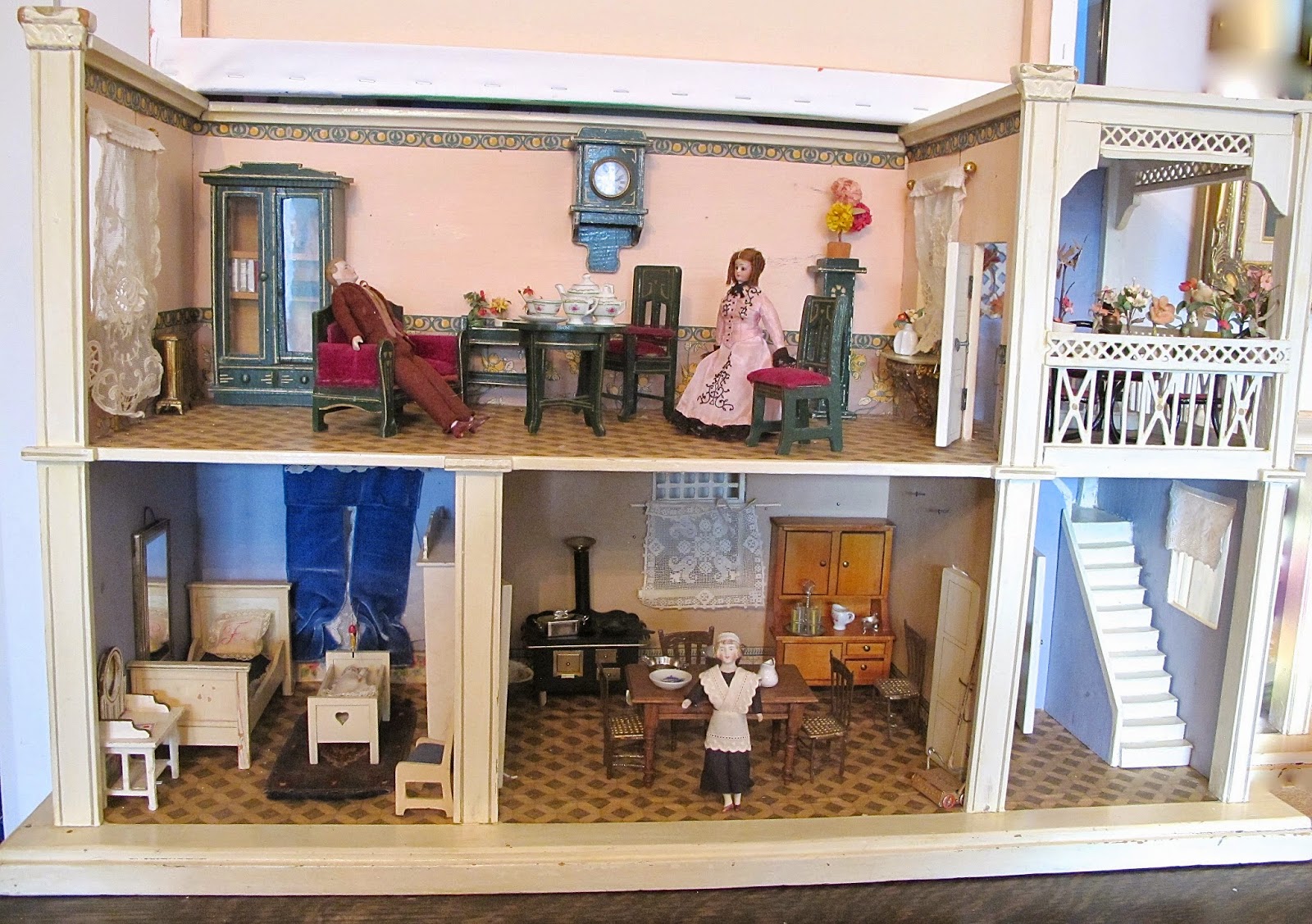 two story dollhouse