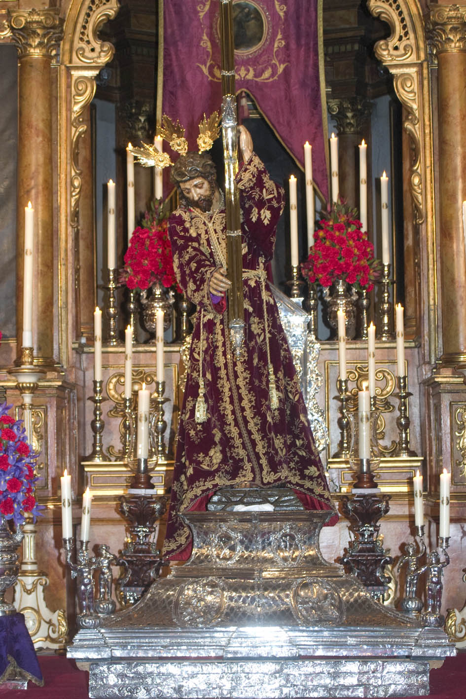 Grupo Cultural Córdoba LA HERMANDAD DE JESUS NAZARENO INAUGURA SUS