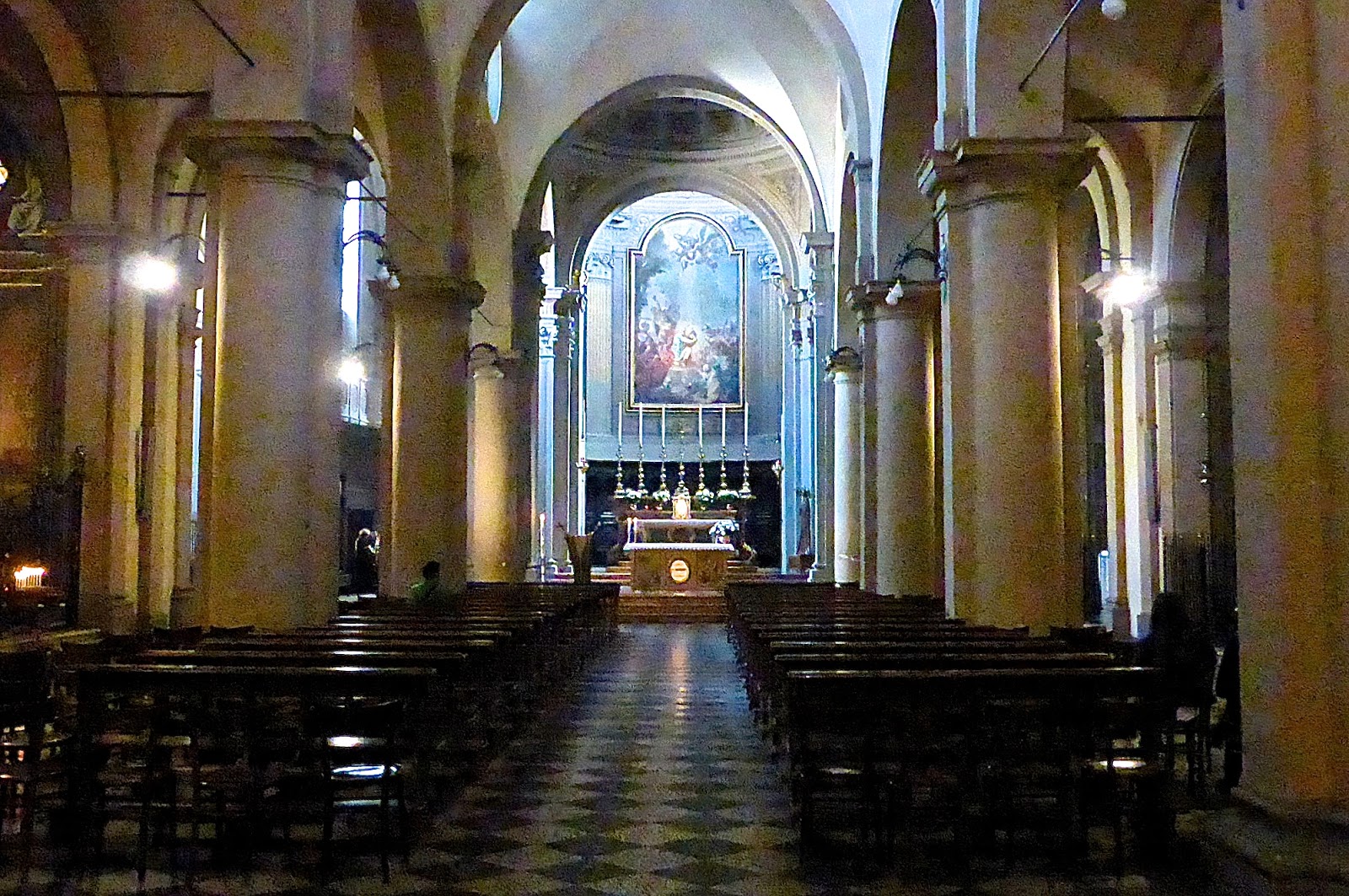Facciamo un giro in centro?: CHIESA DI SAN PROCOLO - Bologna