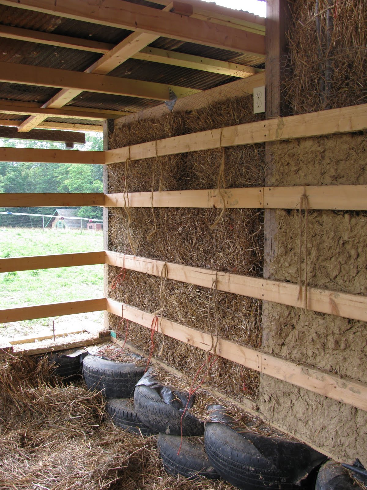 midden Straw Bale Construction in Ohio