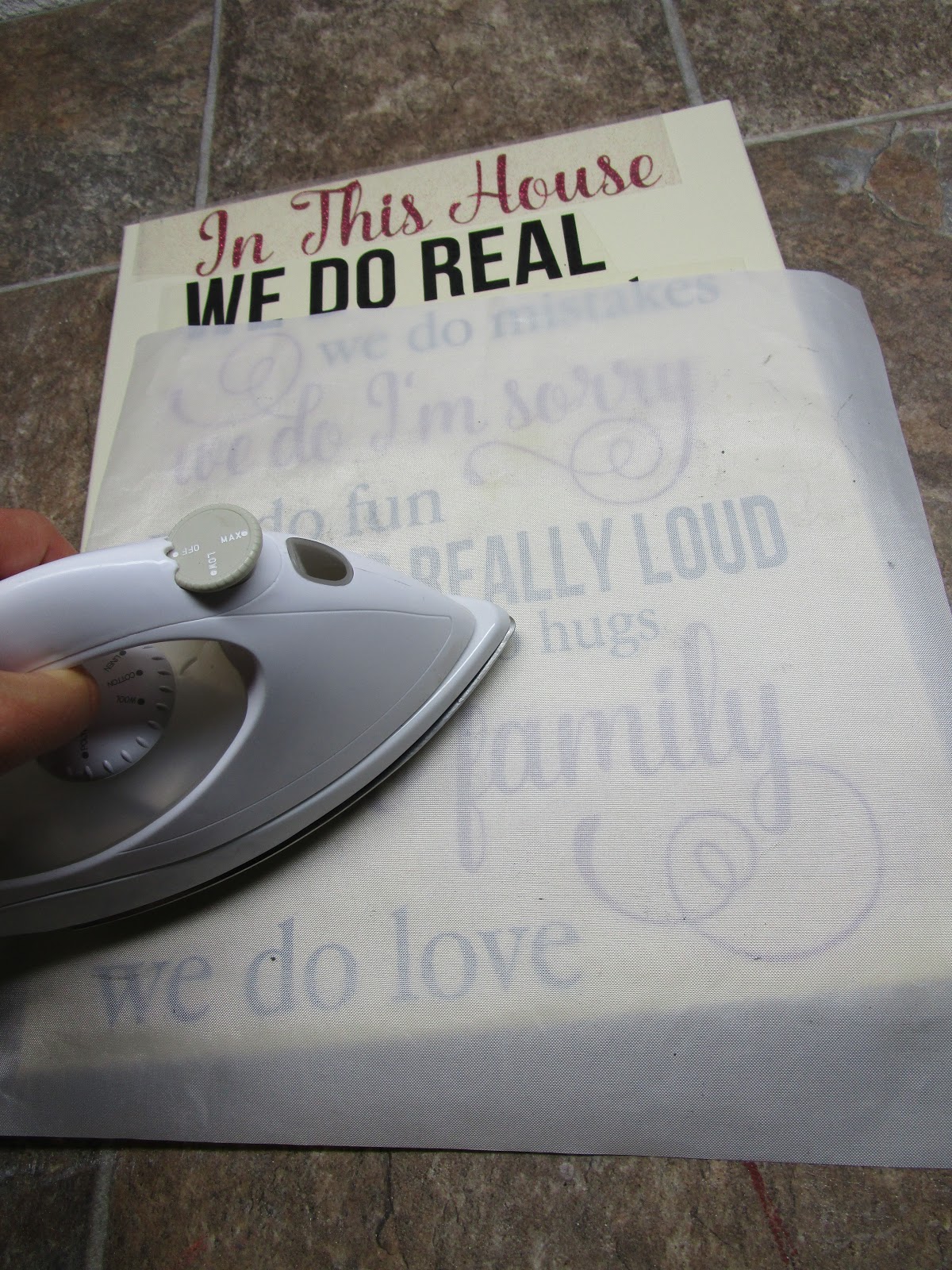 Northwoods Attic Heat Transfer Glitter Vinyl on Canvas Sign Tutorial