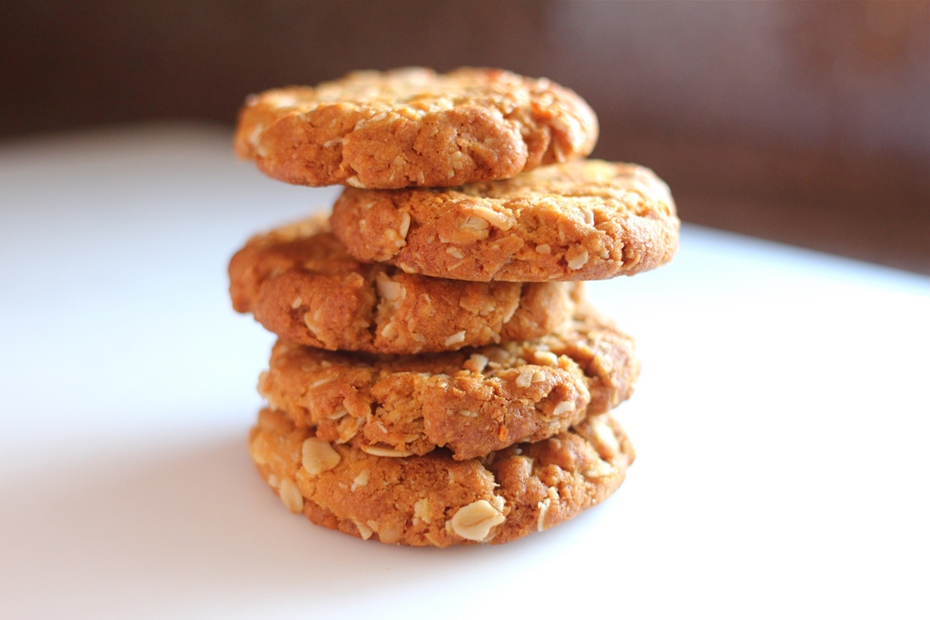 Food Endeavours of the Blue Apocalypse: ANZAC biscuits