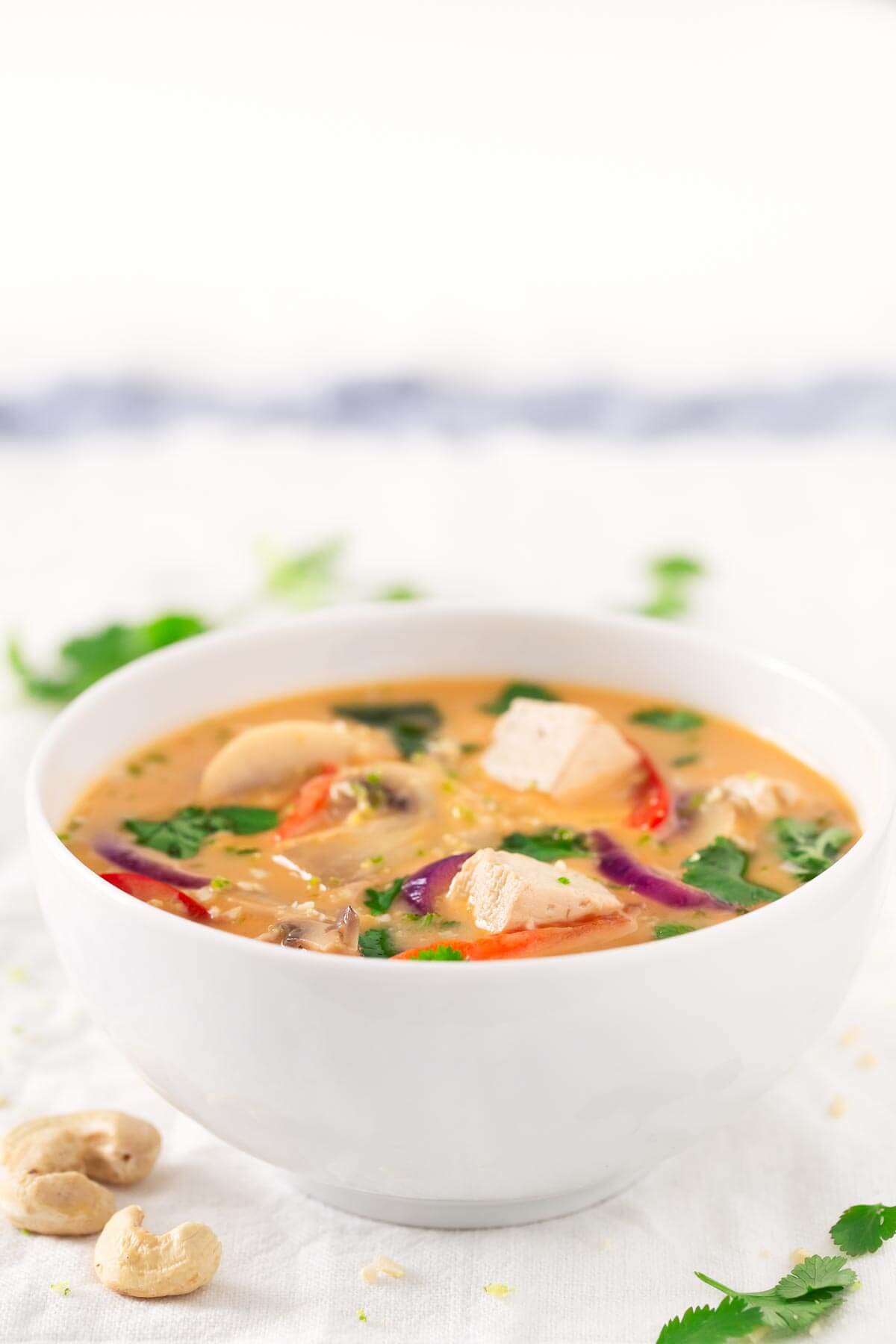 Vegan Thai Coconut Soup.- To make this vegan coconut Thai soup, you only need one pot, so it is a very clean recipe. In addition, it is vibrant and is quite versatile. Vegan Thai Coconut Soup.- To make this vegan coconut Thai soup, you only need one pot, so it is a very clean recipe. In addition, it is vibrant and is quite versatile.