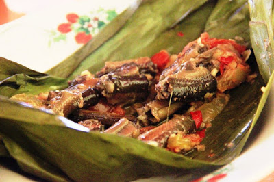 10 Kuliner Makanan Khas Sleman, Yogyakarta Yang Wajib Anda Nikmati - Pepes Belut Godean 10 Kuliner Makanan Khas Sleman, Yogyakarta Yang Wajib Anda Nikmati - Pepes Belut Godean