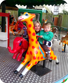 merry go round, london zoo attraction