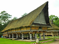 Selain Unik, Ternyata Rumah Tradisional Indonesia Juga Tanggap Gempa