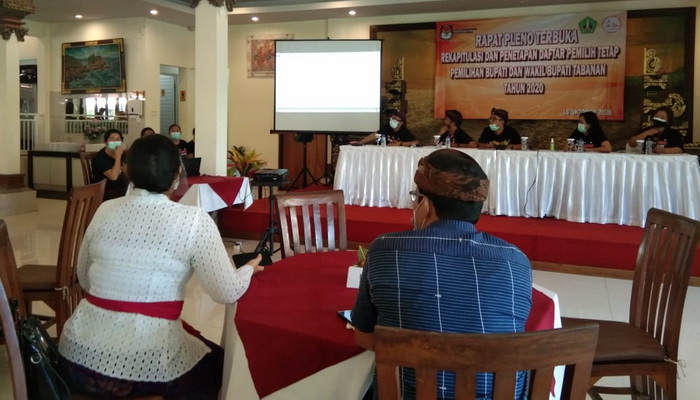 KPU Tabanan Gelar Rapat Pleno Tetapkan DPT Pilkada Tabanan