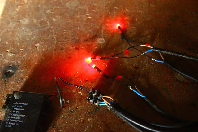 Simple and cheap tripod lights