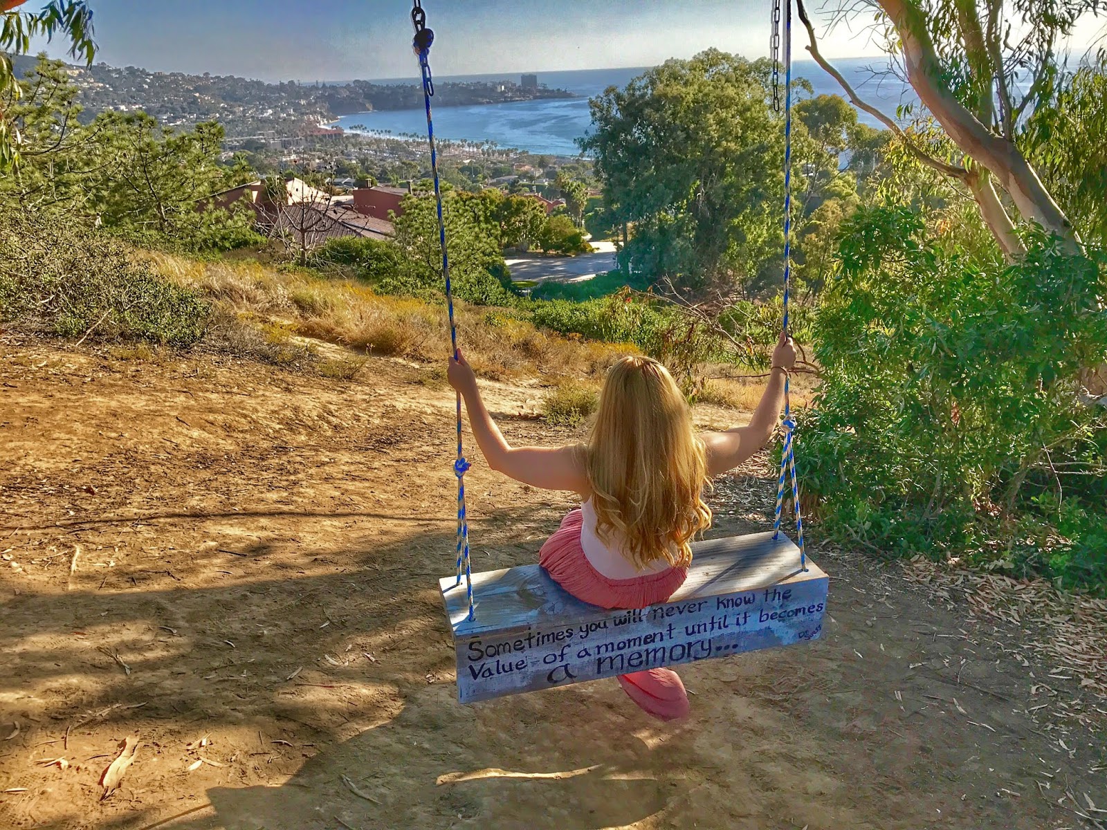 La Jolla Secret Swing La Vida is Belle