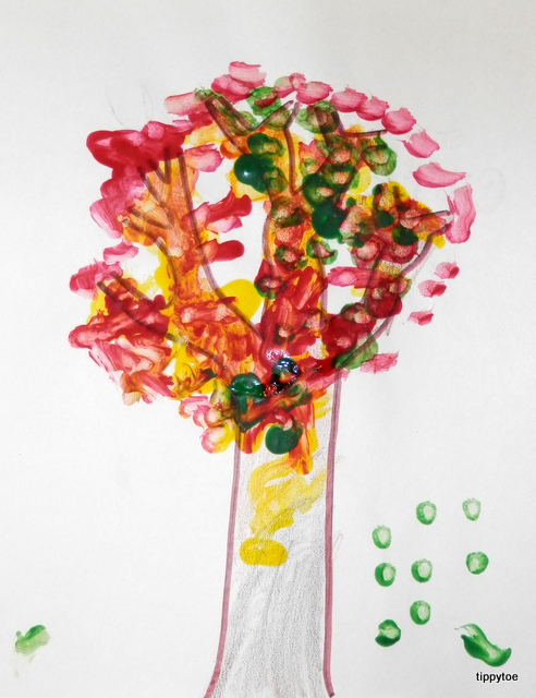 Tippytoe Crafts: Q-Tip Painting: Fall Tree