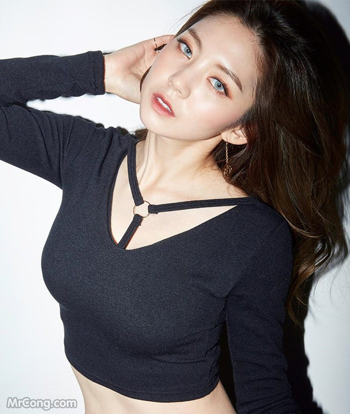 Beautiful Chae Eun in the November 2016 fashion photo album (261 photos) photo 11-12