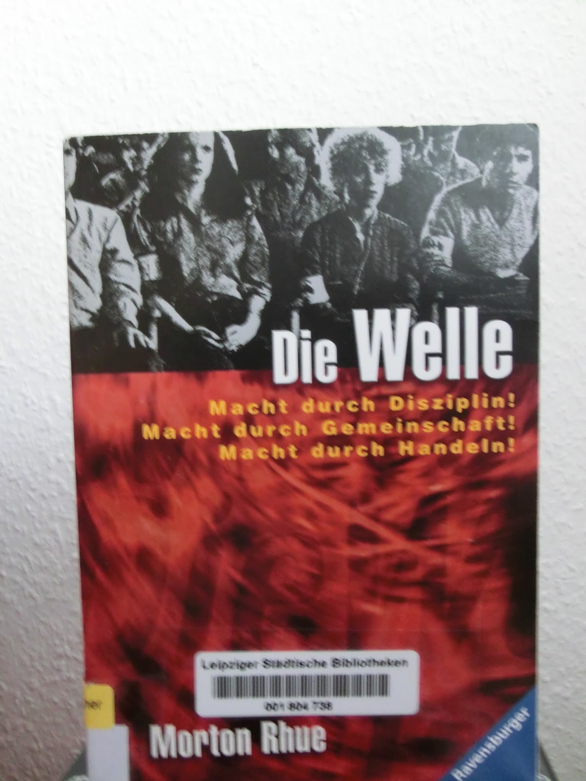 Die Welle Von Morton Rhue Mellis Buchleben: [Buchrezension] "Die Welle" von Morton Rhue