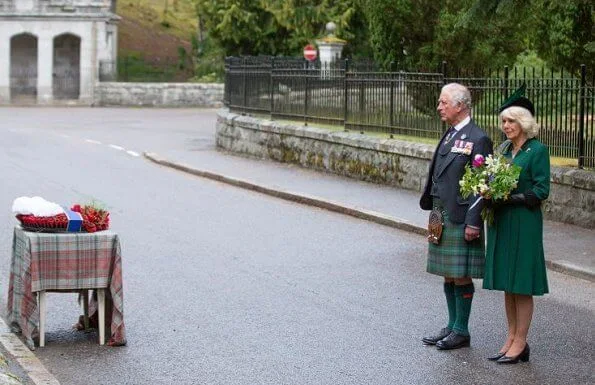 Kate Middleton wore her L.K. Bennett Cayla dress. The Countess of Wessex wore a midi dress by Suzannah. Princess Anne