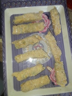 place-all-coated-egg-fingers-on-the-plate