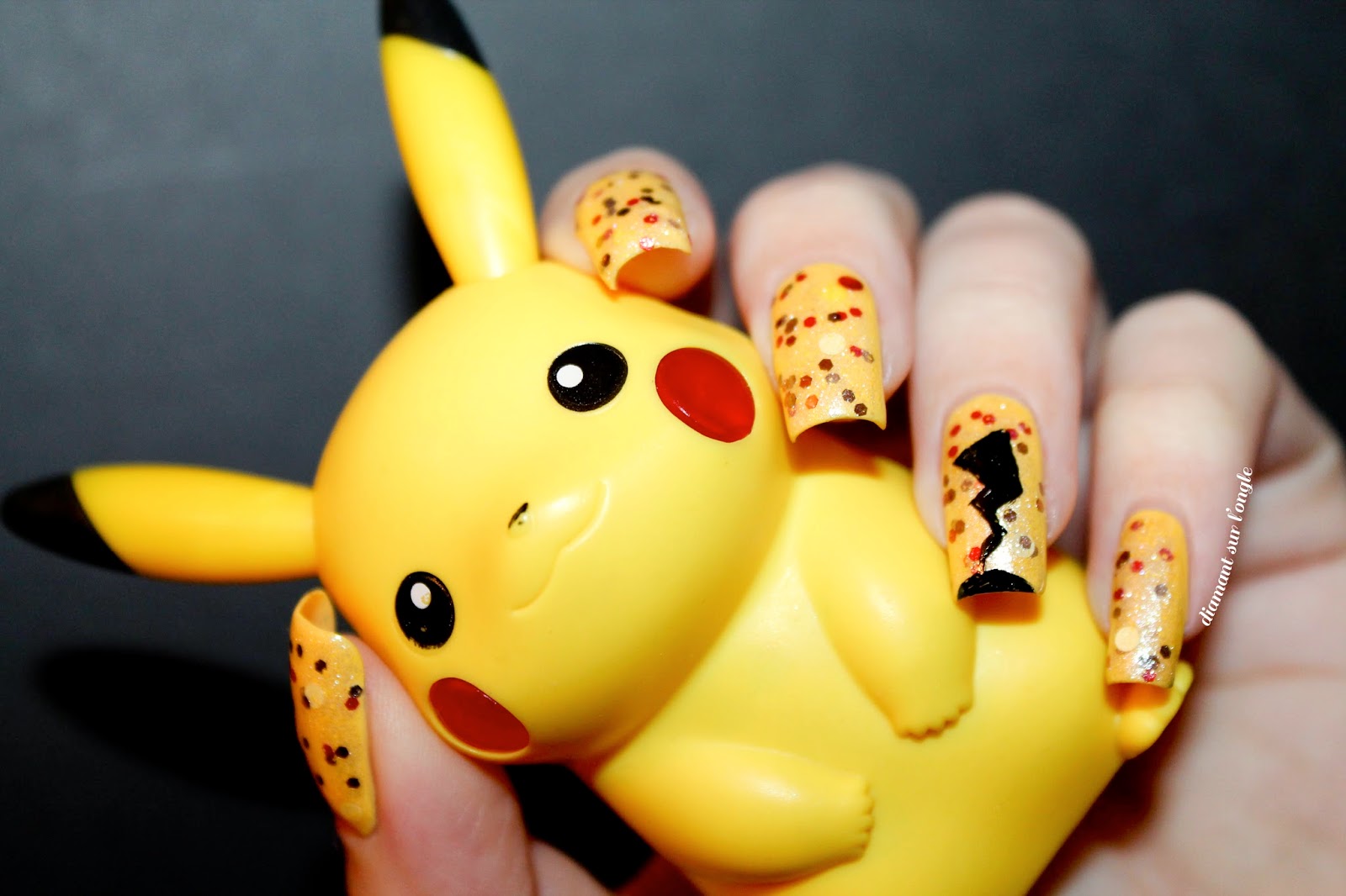 Pikachu Pokemon Nail Art