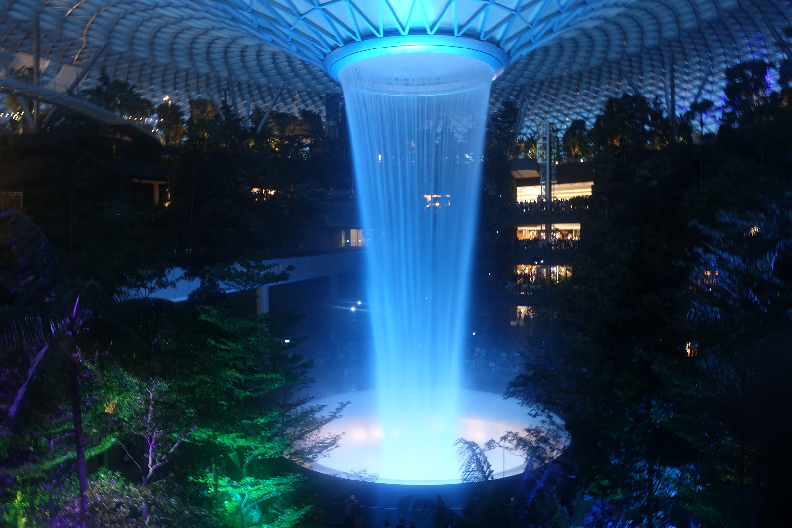 StayGate The interactive light art installation by teamLab at Jewel