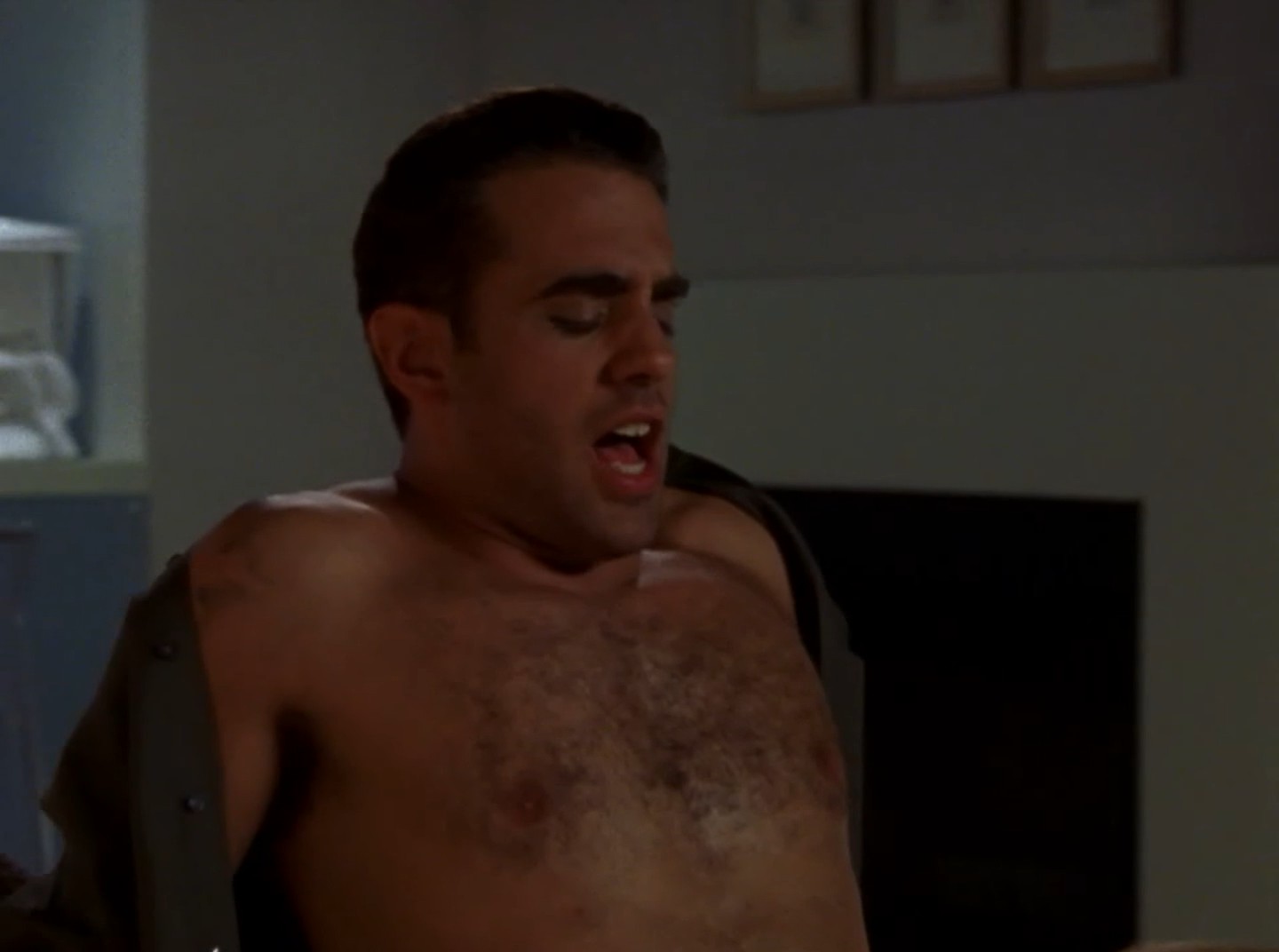 Bobby Cannavale in Sex and the City S03E09 (1) .