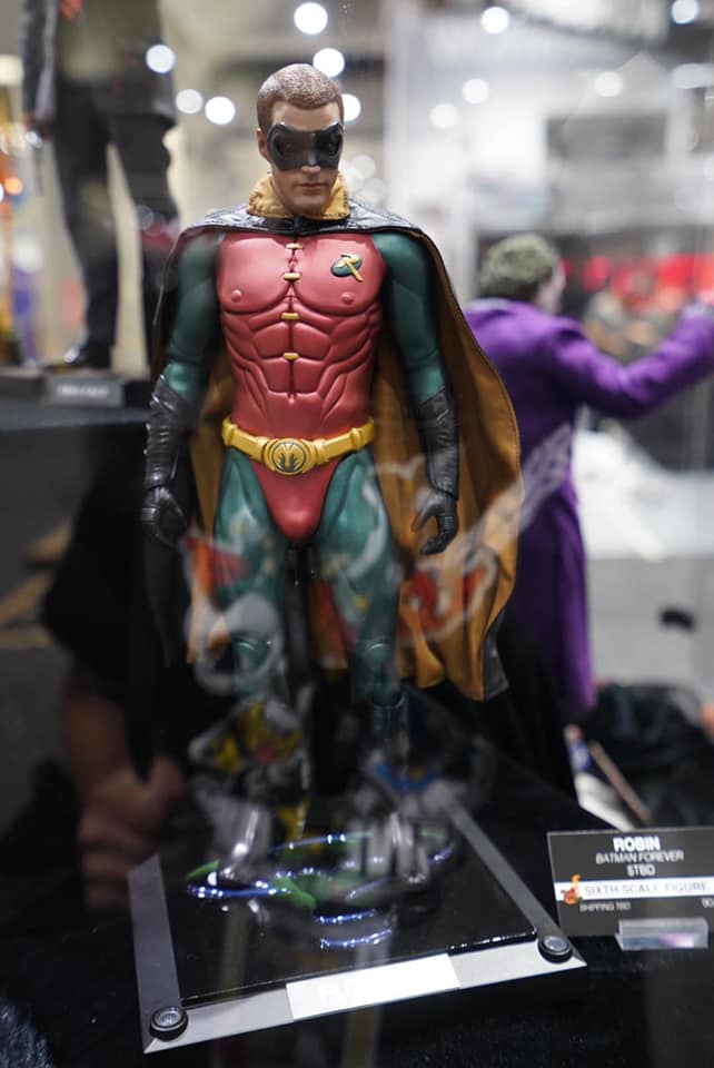1995  : Hot Toys Chris O'Donnell Robin unveiled at SDCC 2019