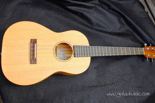 Pono MB-e Baritone ukulele