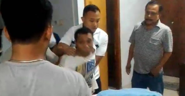 Anggota HMI Diamankan Oleh Polisi Terkait Demo 4 November Anggota HMI Diamankan Oleh Polisi Terkait Demo 4 November