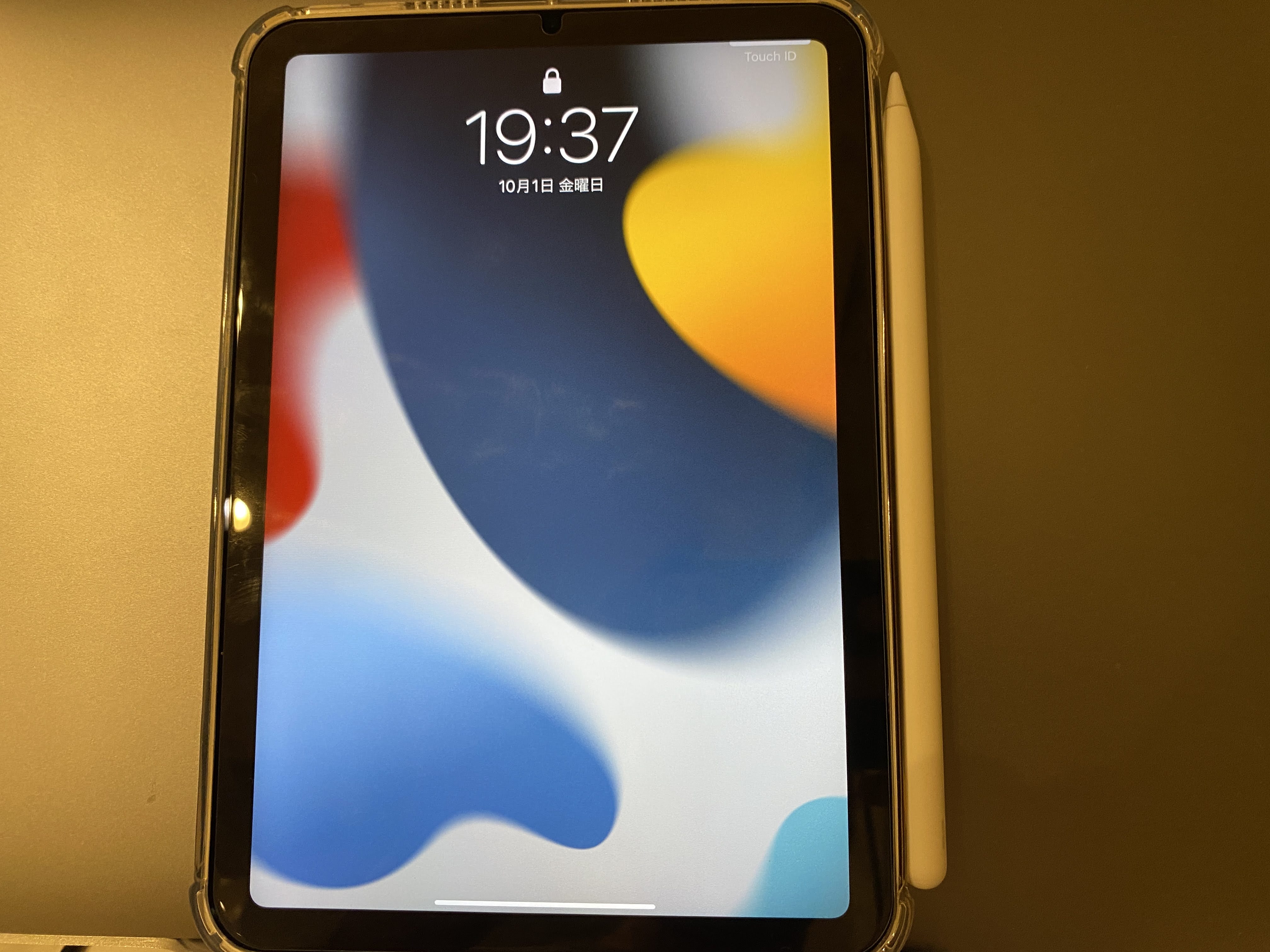 iPad mini6 Starlight64GBプラスにApple pencil2