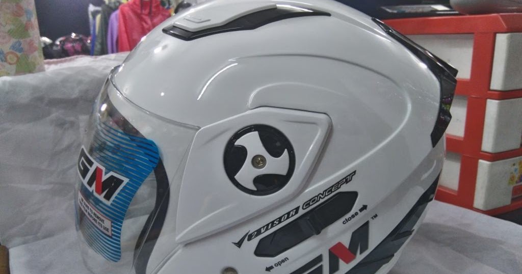 Harga Helm GM Interceptor Double Visor Terbaru (Review dan Spesifikasi