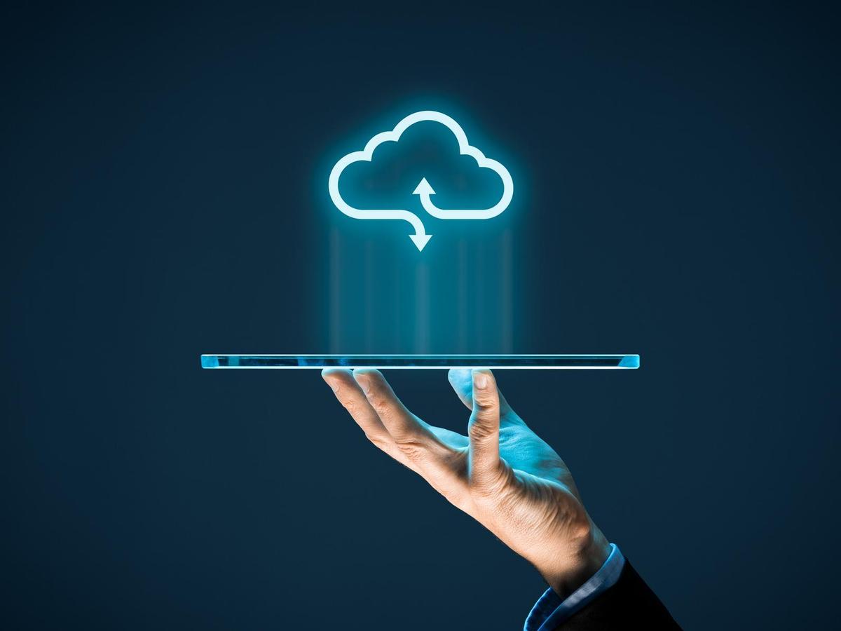 Usos de la nube ¿Qué es la nube? ventajas y desventajas