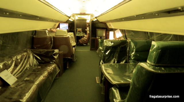 Interior do avião Lisa Marie, que pertenceu a Elvis Presley