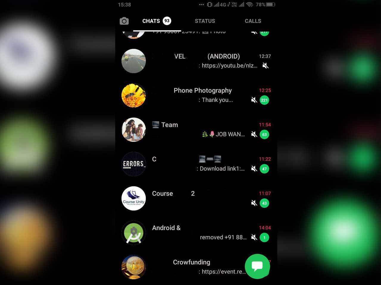 dark mode in WhatsApp