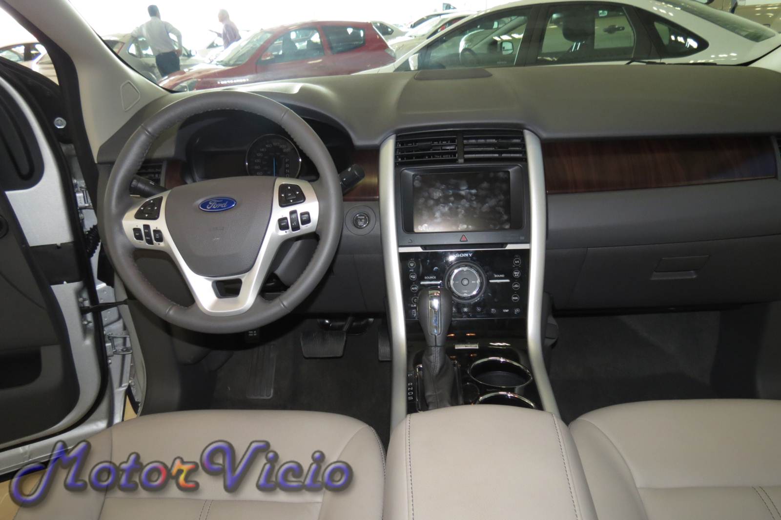 Ford Edge 2013 Interior
