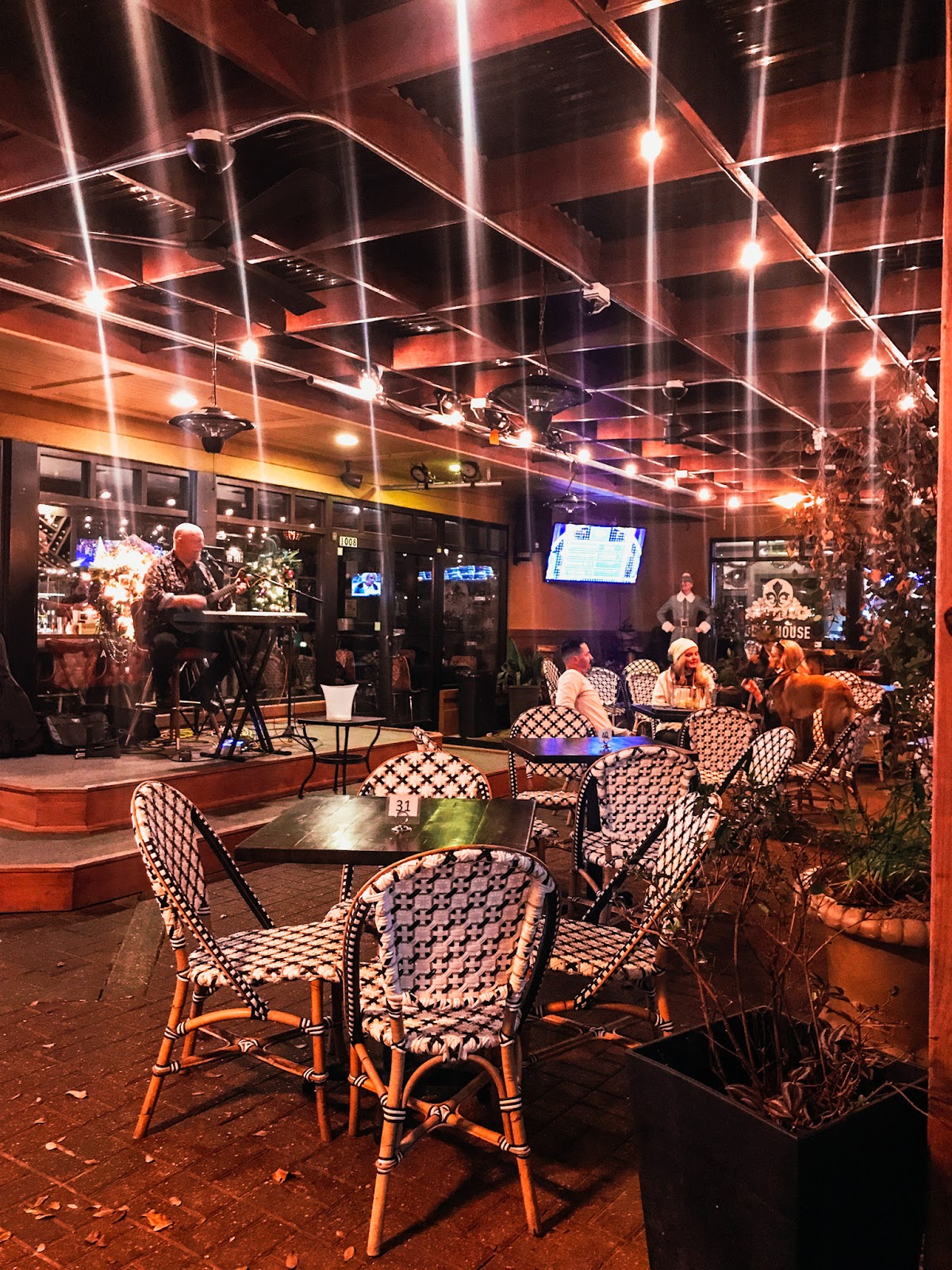 Enjoy Indoor And Outdoor Dining At Mosaic In Ocean Springs, Mississippi