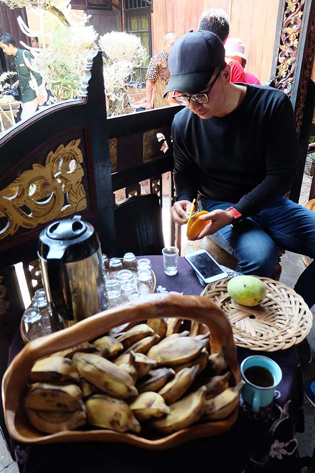 According To Me Tresna Art Bangkalan Madura Batik Rumah Budaya Madura