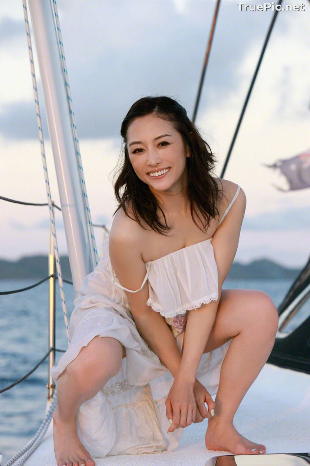 Image Wanibooks No.123 - Japanese Voice Actress and Model - Sayuri Anzu - TruePic.net - Picture-37