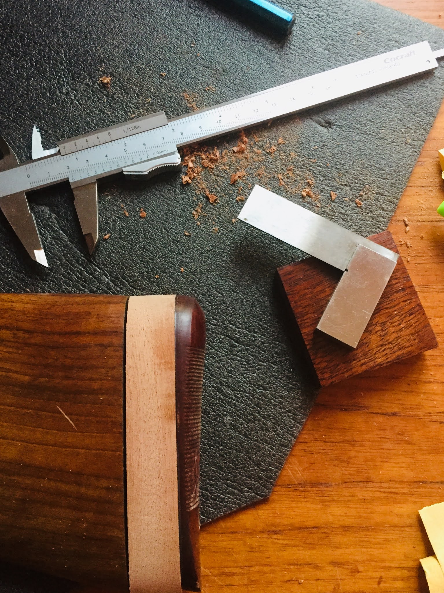 Shot gun stock extension