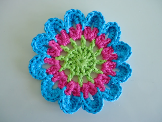 Dinki Dots: Japanese Flower Crochet Coaster