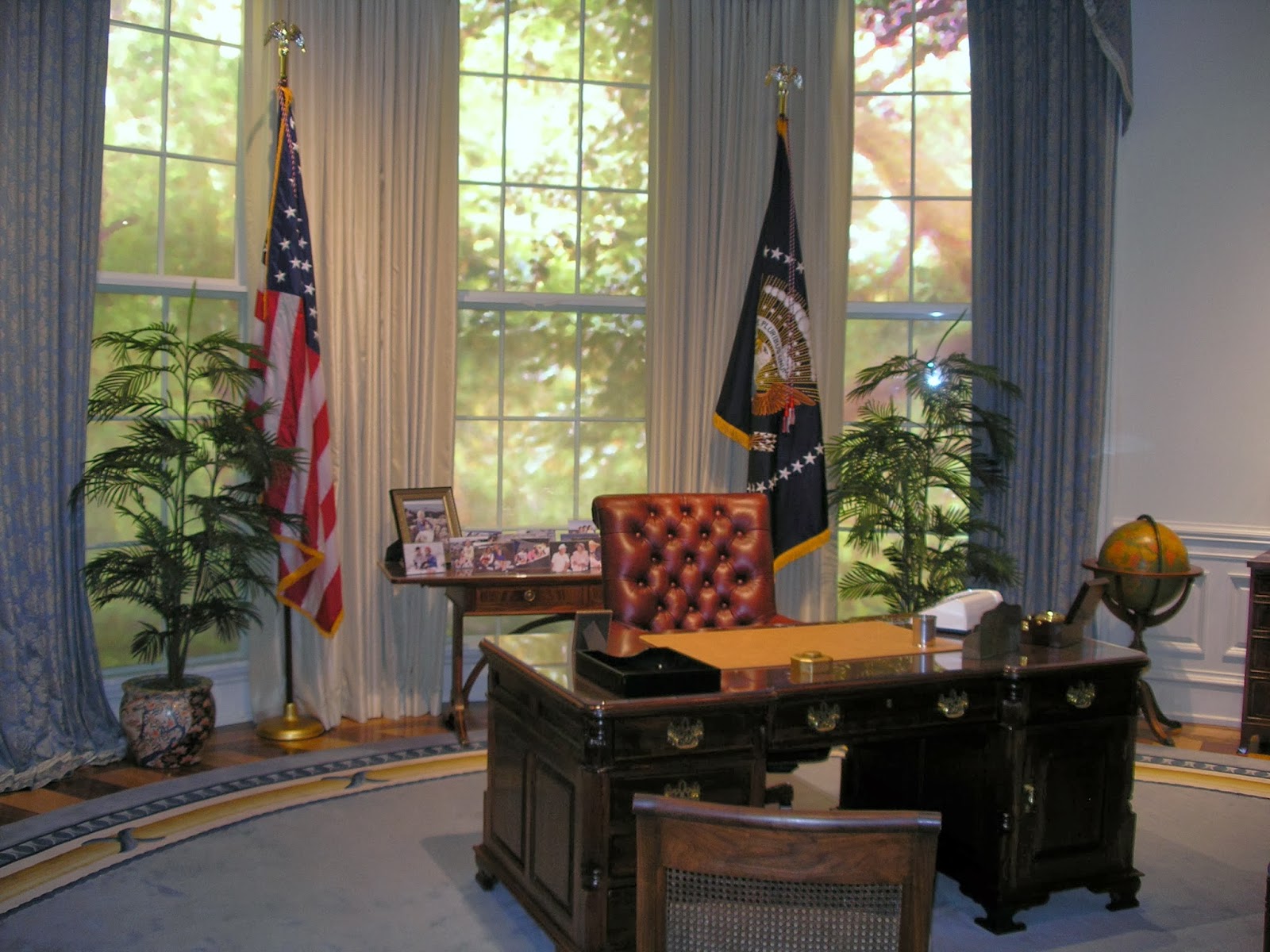 Travel with the Slivas H W Bush Museum and Library, College