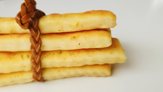 Saratele Cu Branza De Burduf