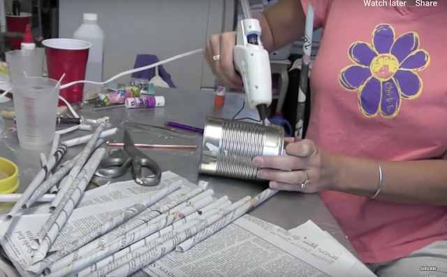 Learn how to make a newspaper pencil holder! | newspaper | newspaper crafts | pencil holder | how to make | diy | crafts #diy #FathersDaygift #Fathersday #kidscrafts #forkids #crafts