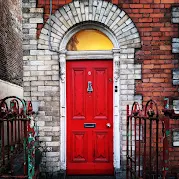 Doors of Ireland: Red door in Limerick City