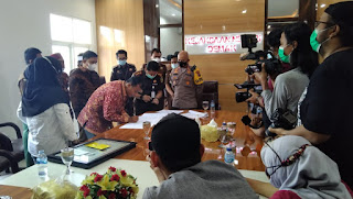 Kasus Anak Yang Ingin Penjarakan Ibunya, Akhirnya Berakhir Damai 1 WhatsApp%2BImage%2B2021 01 13%2Bat%2B17.30.56