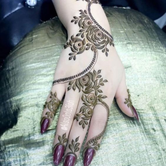 70 Latest Rose Mehndi Designs Of 2018