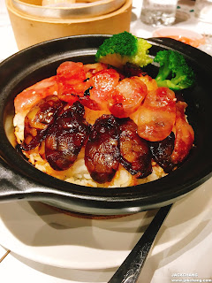 Clay pot rice with Cantonese sausage
