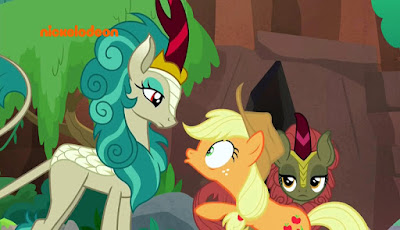 Applejack trying to get a kirin to communicate with her